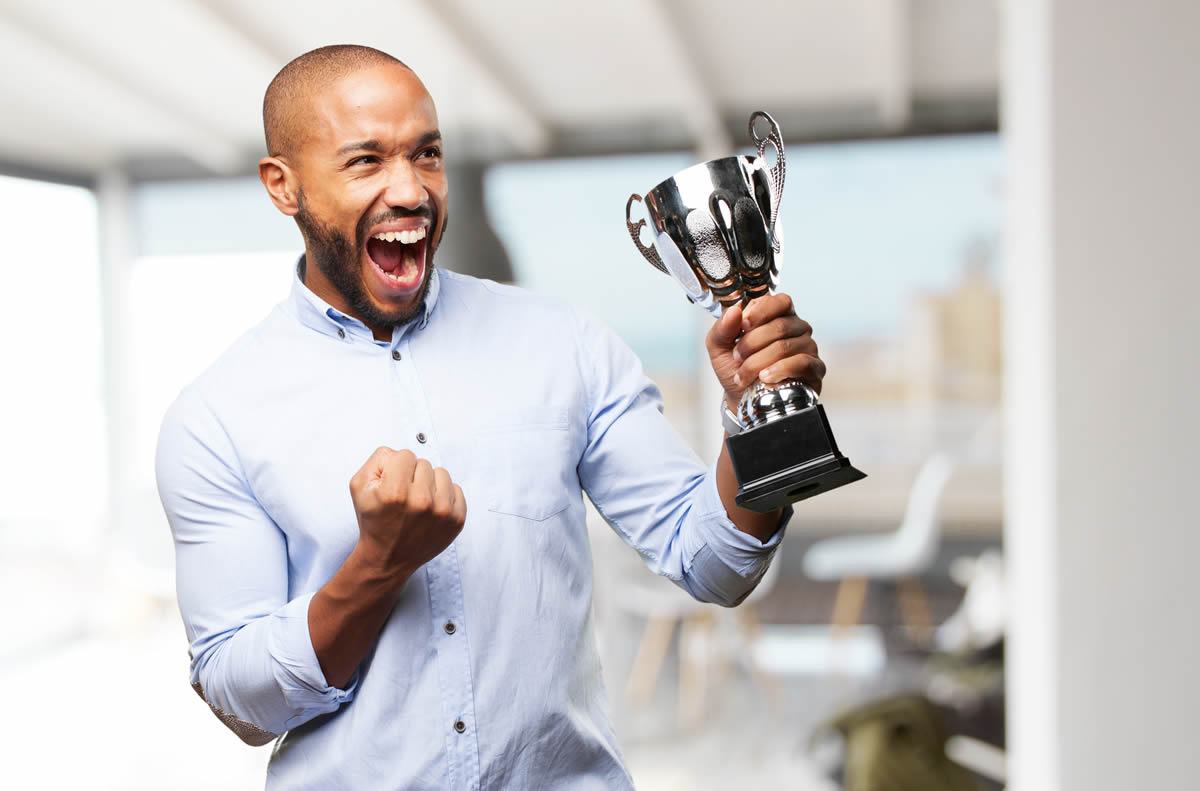 importance-of-employee-recognition-awards-in-the-workplace